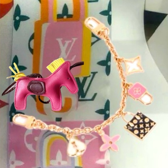 Handbag Accessories Charm , Horse, and Pink Cream Green Scarf. - Picture 1 of 5